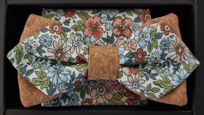 Nœud papillon liège/floral avec sa pochette